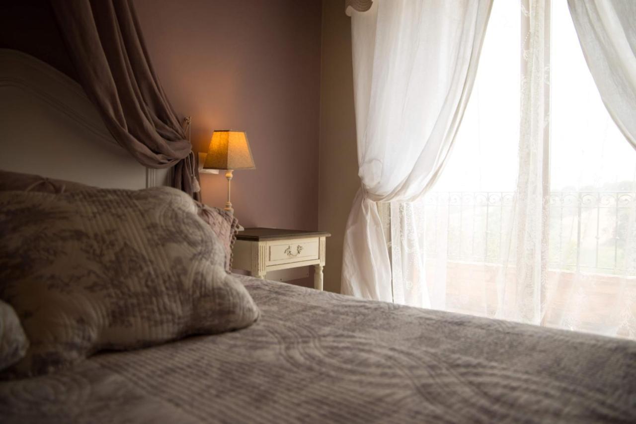 Serrungarina Casa Di Mi Bed & Breakfast エクステリア 写真