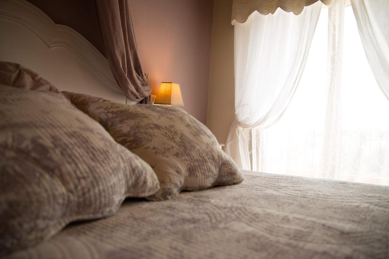 Serrungarina Casa Di Mi Bed & Breakfast エクステリア 写真