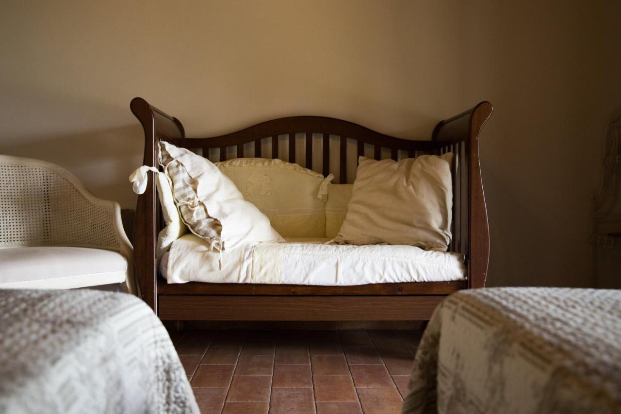 Serrungarina Casa Di Mi Bed & Breakfast エクステリア 写真
