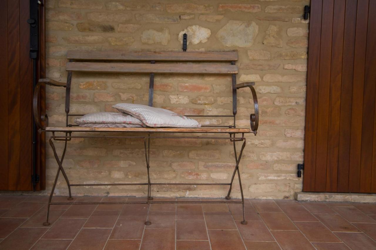 Serrungarina Casa Di Mi Bed & Breakfast エクステリア 写真