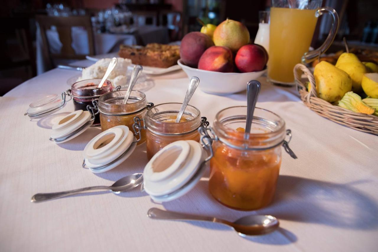 Serrungarina Casa Di Mi Bed & Breakfast エクステリア 写真